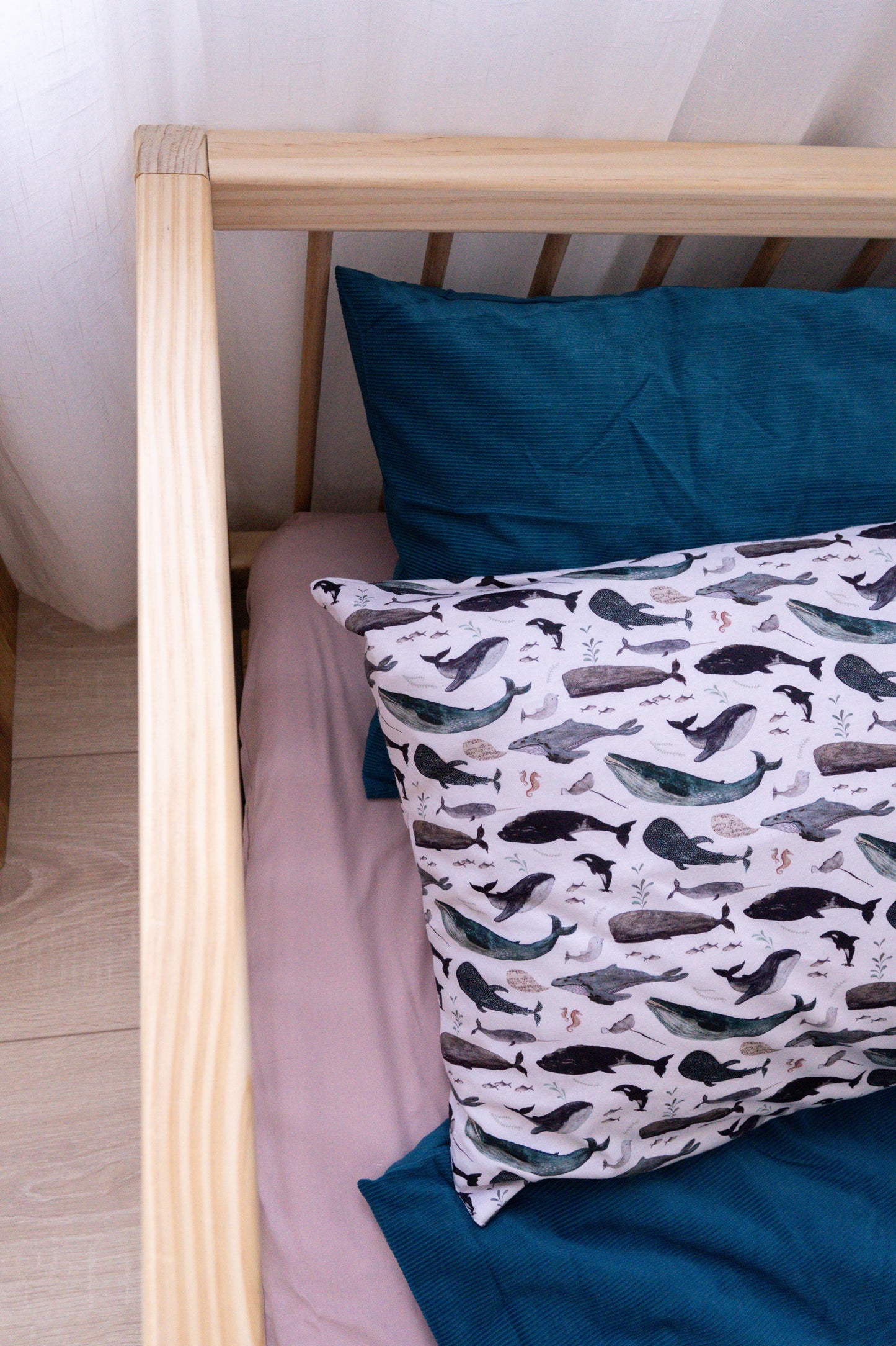 The Little Explorer Bed (pine)